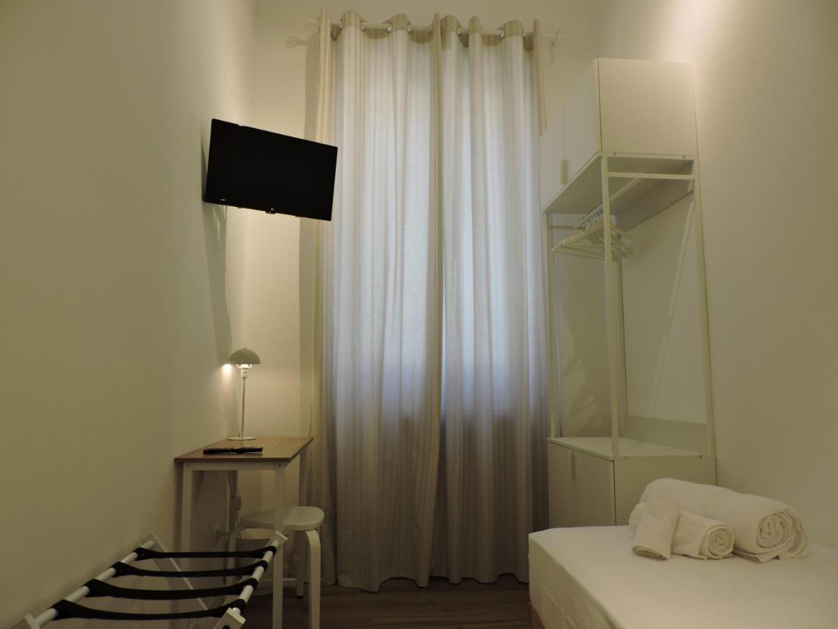 Garibaldi 52 Exclusive Apartments Bari Buitenkant foto